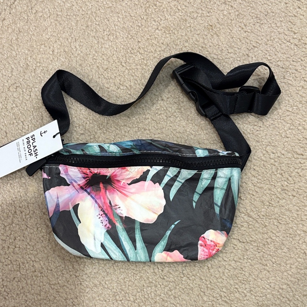 NWT ALOHA Collection Black Floral Mini Hip Pack
